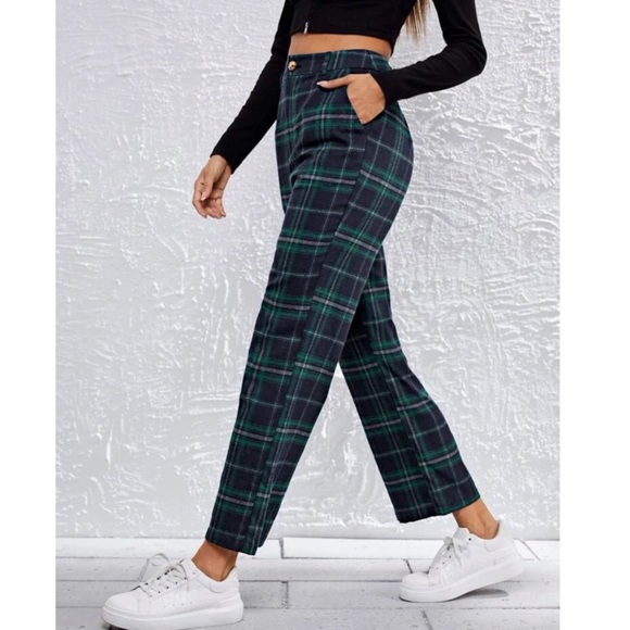 SHEIN Pants - NWT Shein Slant Pocket Tartan Pants